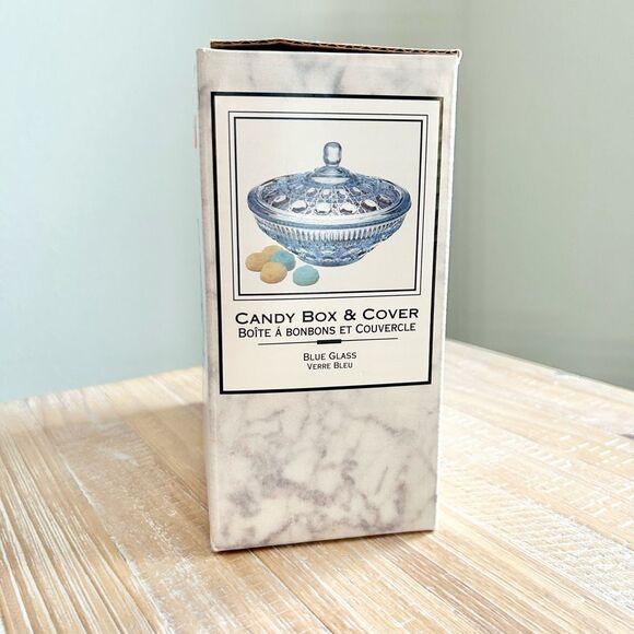 Vintage Indiana Windsor Blue Glass Candy Dish with Lid in original box - Picture 8 of 10